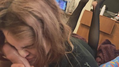 د ستوني ډیک، مات شوي پینټاهوز او مات شوي پښې د لیدلو لپاره ښه دي